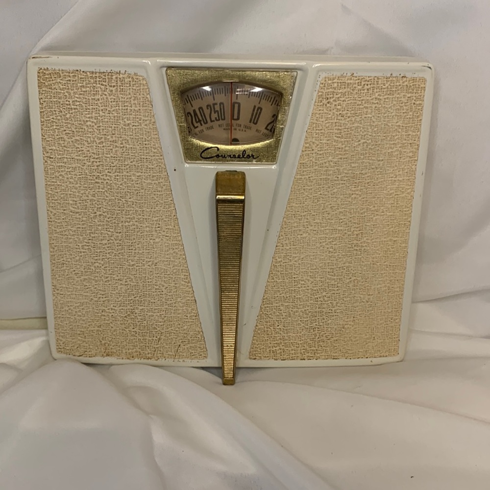 Vintage COUNSELOR cream and gold tone bathroom scale